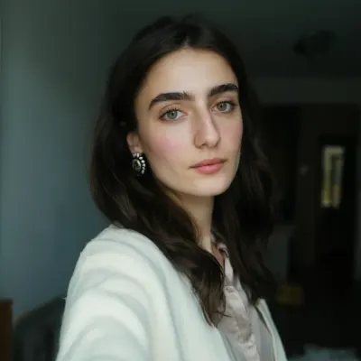 Патимат, 26